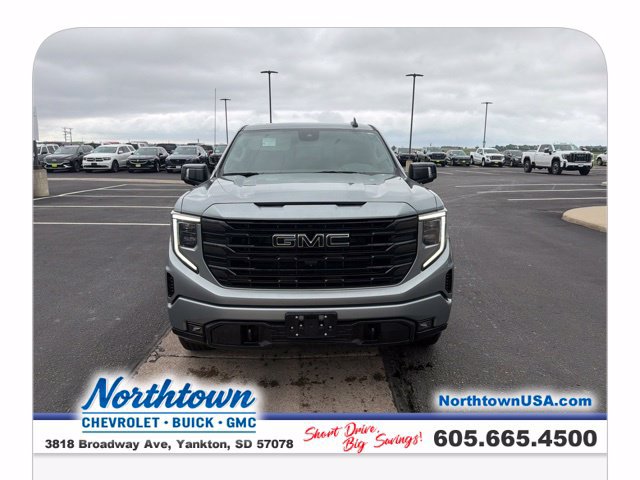 Used 2023 GMC Sierra 1500 Elevation w/ Elevation Premium Package AWD/4WD image 3