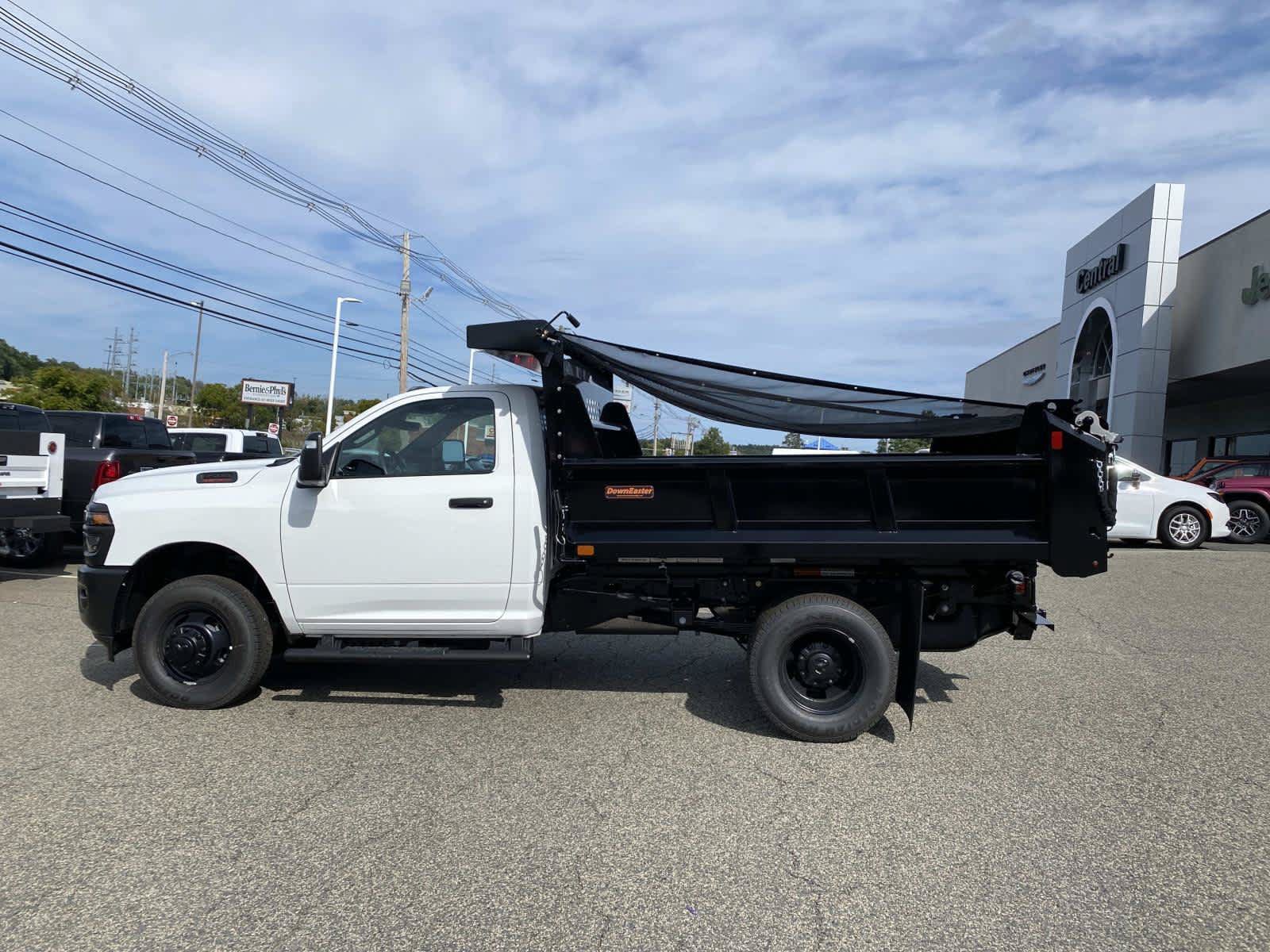 New 2026 RAM 3500 Tradesman AWD/4WD image 6
