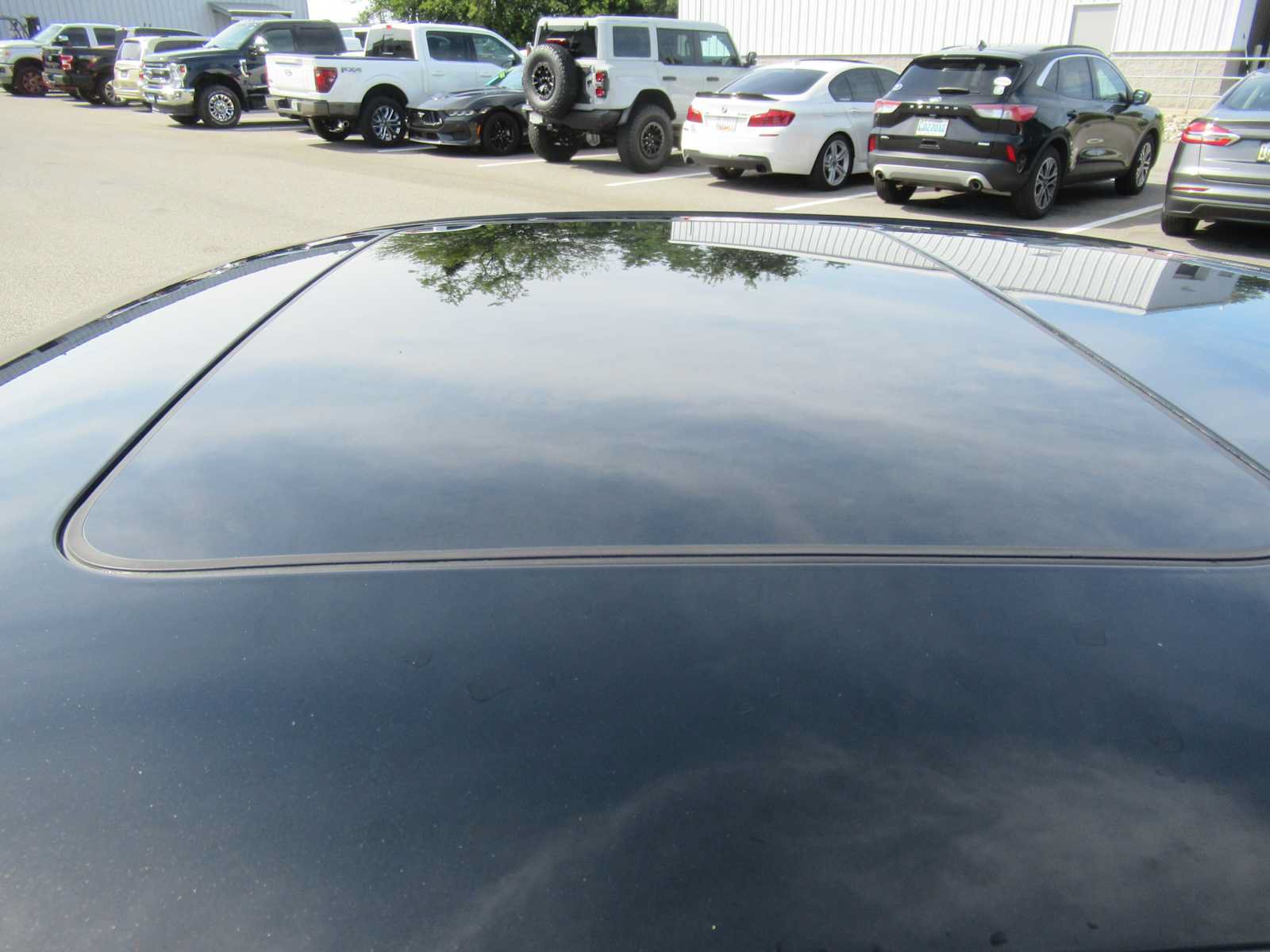 Used 2018 Chevrolet Camaro SS RWD image 13