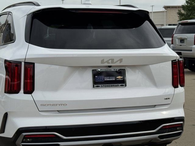 Used 2023 Kia Sorento SX AWD/4WD image 8