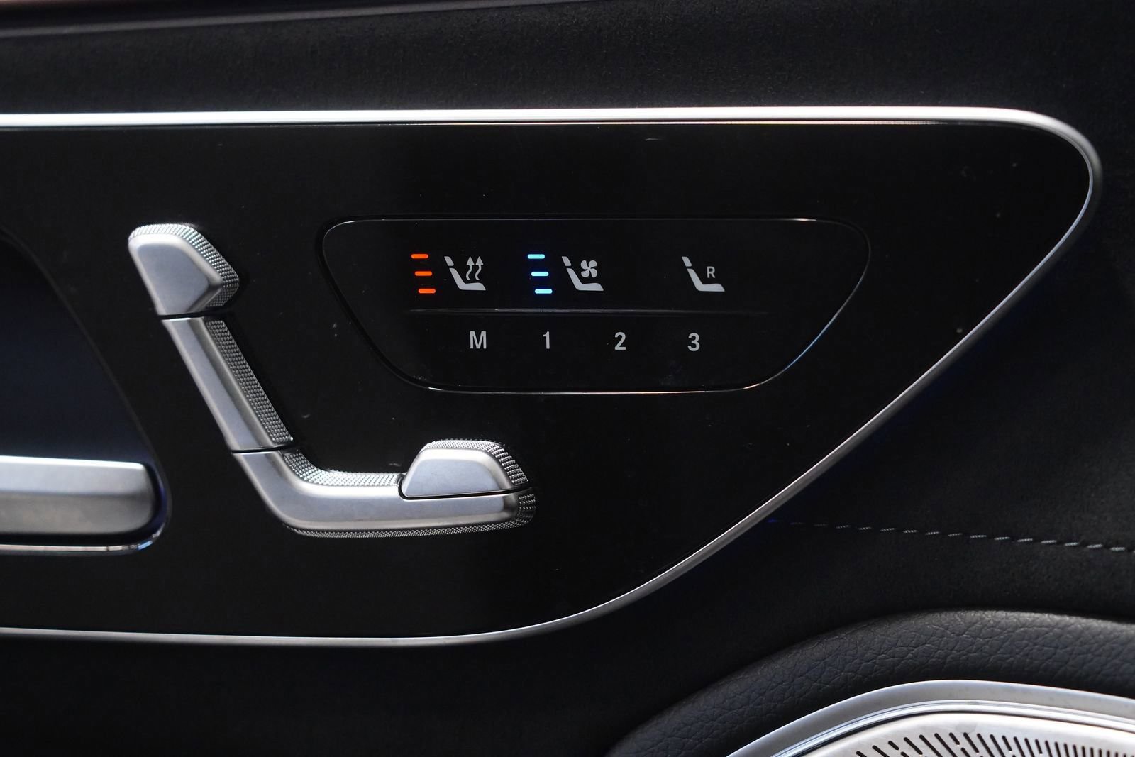 Certified 2024 Mercedes-Benz EQS AMG AMG EQS image 31