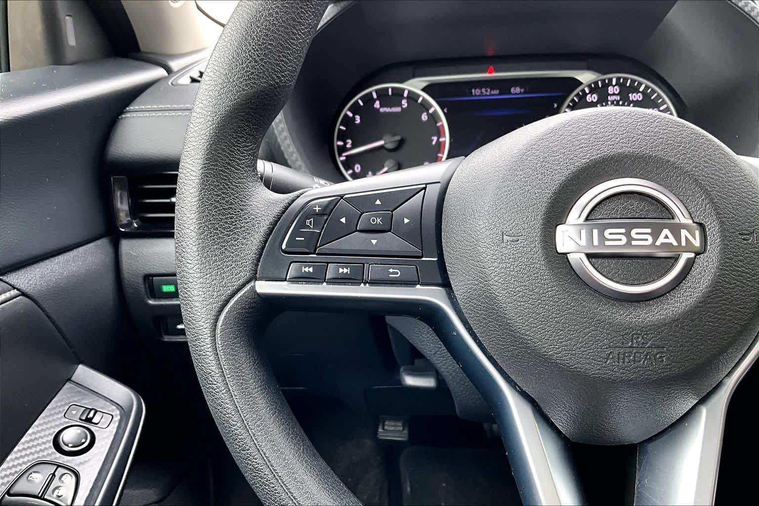 Used 2024 Nissan Sentra SV FWD image 24