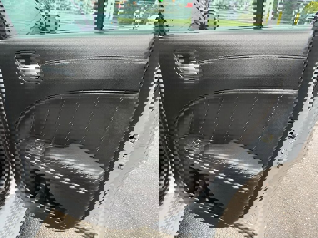 Used 2020 Dodge Charger Scat Pack w/ Dynamics Package image 24