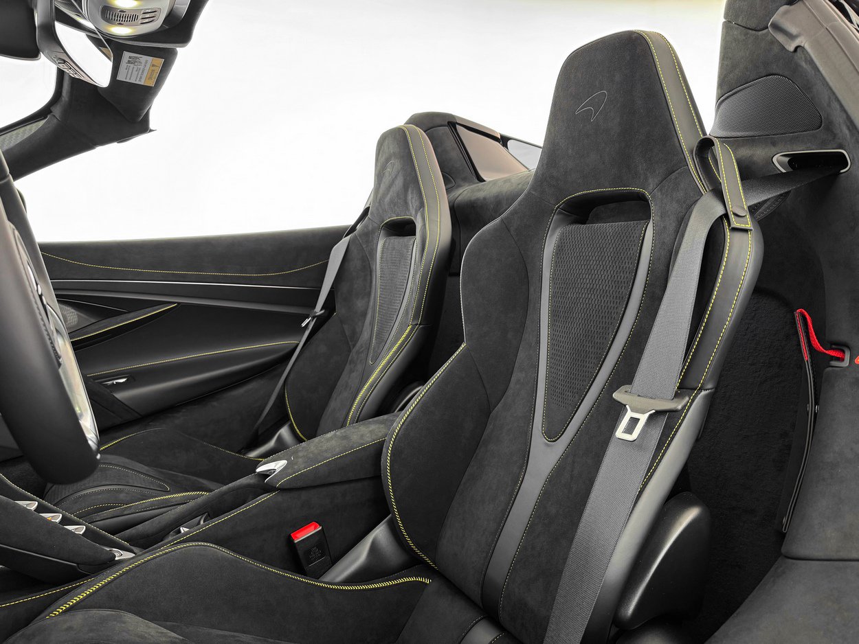 New 2026 McLaren 750S Spider RWD image 14