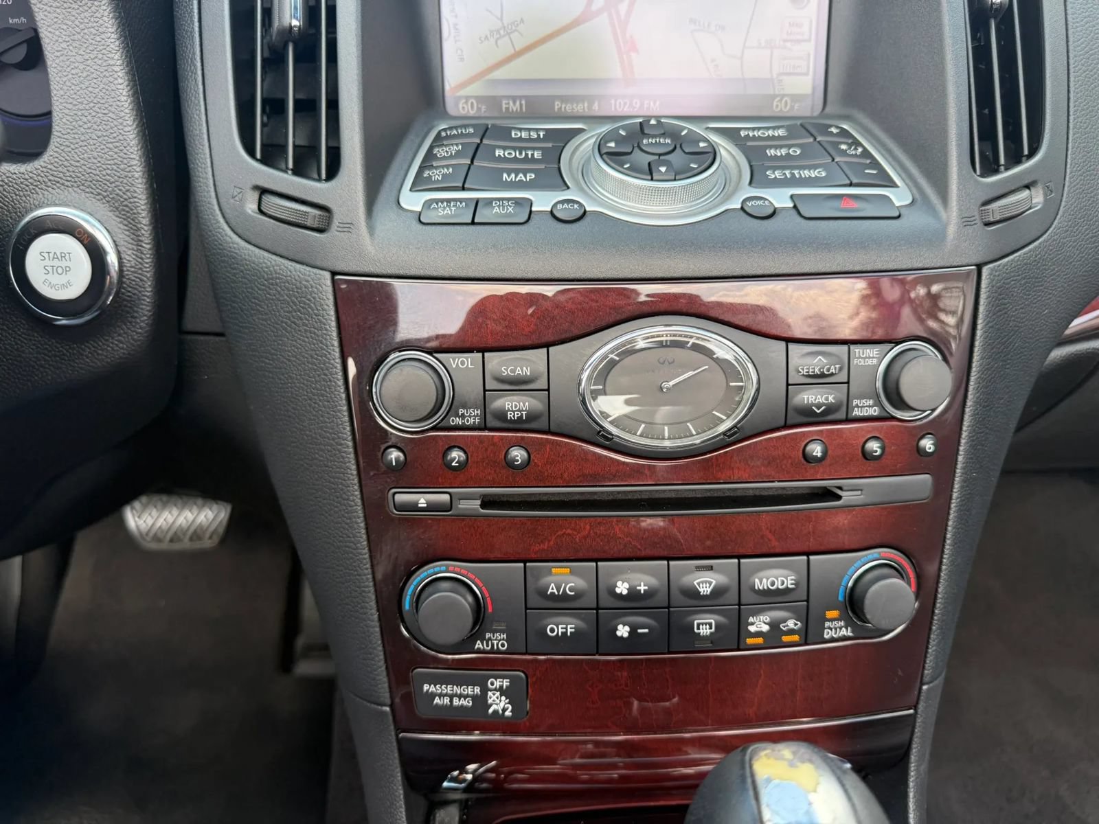 Used 2014 INFINITI Q60 Convertible w/ Premium Package RWD image 36