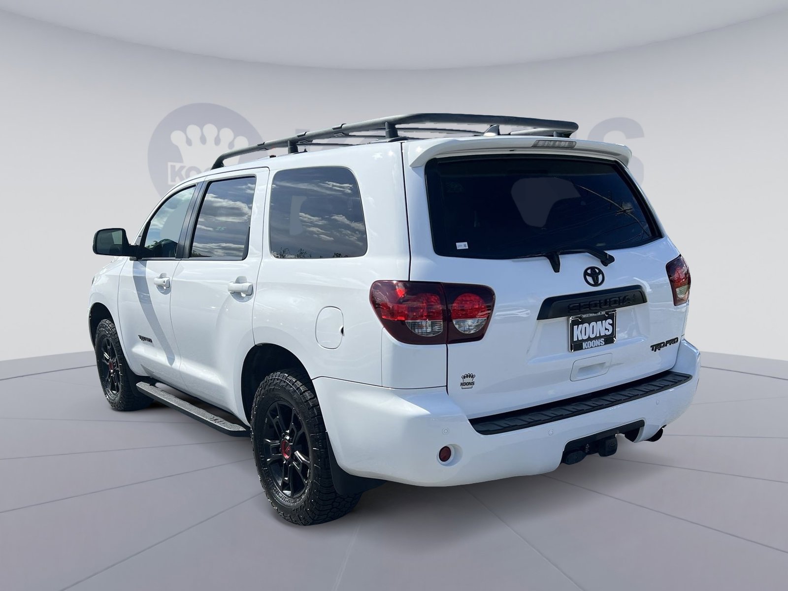 Used 2021 Toyota Sequoia TRD Pro AWD/4WD image 4