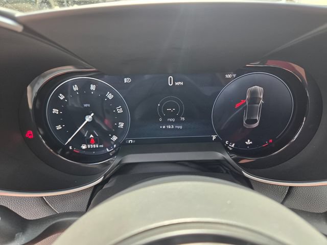 Used 2025 Alfa Romeo Giulia AWD w/ Veloce Package AWD image 33