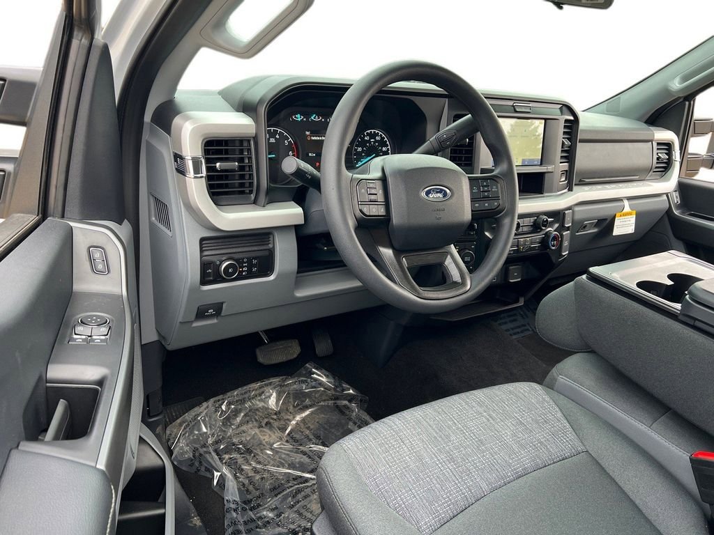 New 2026 Ford F250 XLT w/ FX4 Off-Road Package AWD/4WD image 13