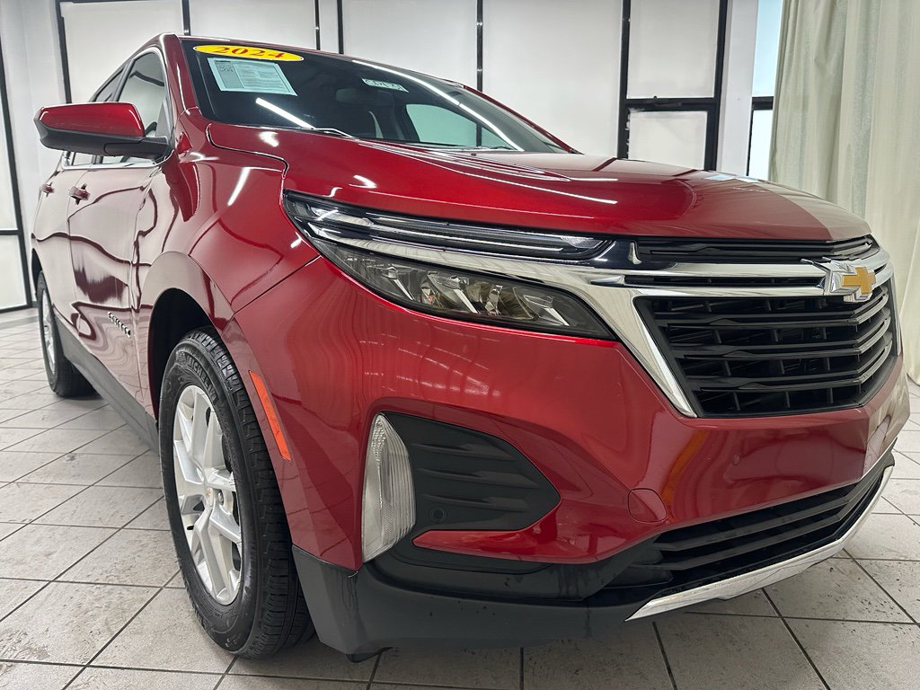 Certified 2024 Chevrolet Equinox LT w/ LPO, Floor Liner Package FWD image 2