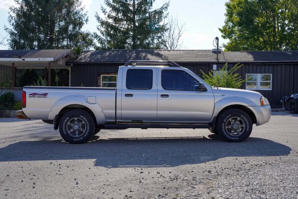 Used 2004 Nissan Frontier XE w/ (PWR) XE Pwr Pkg AWD/4WD image 8
