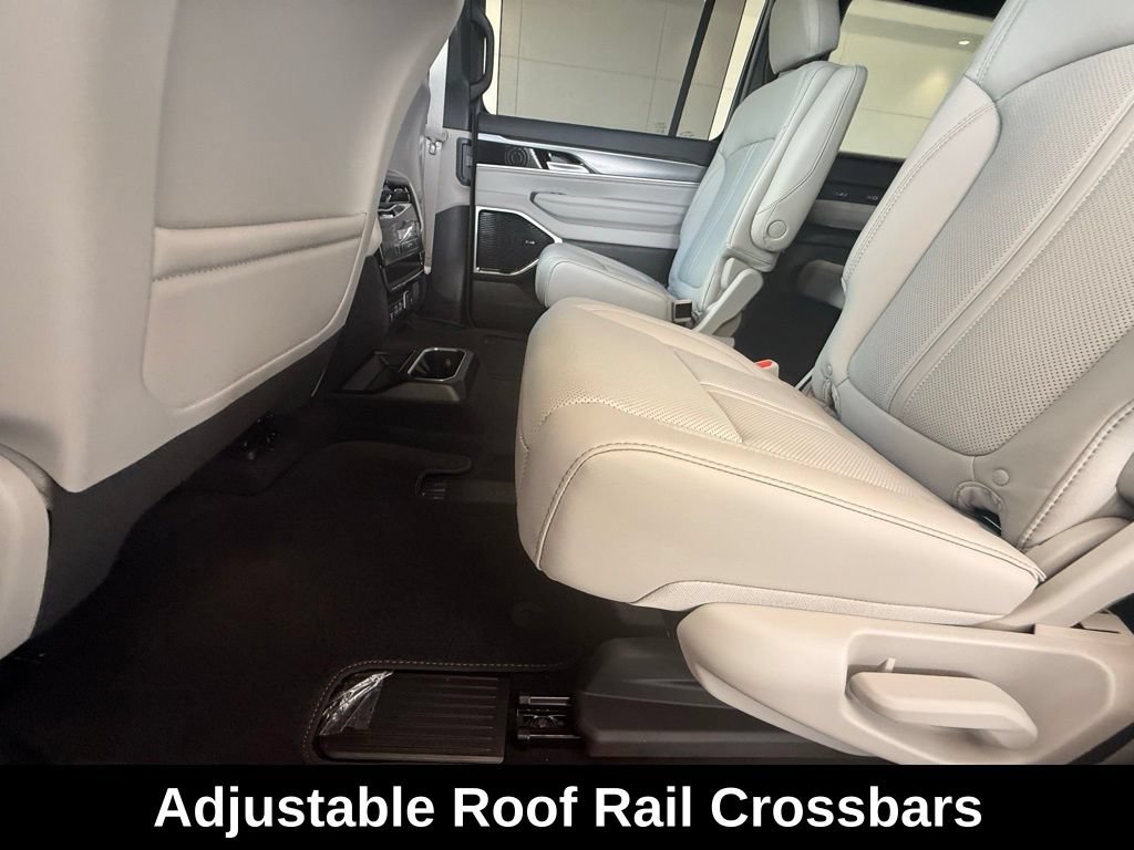 New 2026 Jeep Grand Wagoneer L Limited AWD/4WD image 31