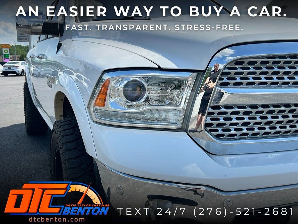 Used 2017 RAM 1500 Laramie w/ Convenience Group AWD/4WD image 3