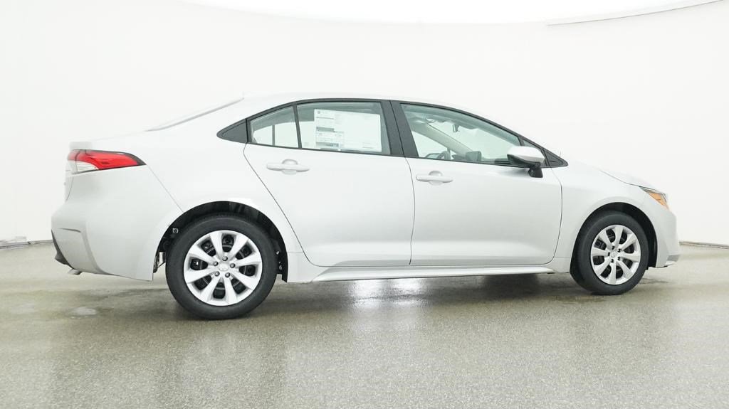 New 2026 Toyota Corolla LE image 4