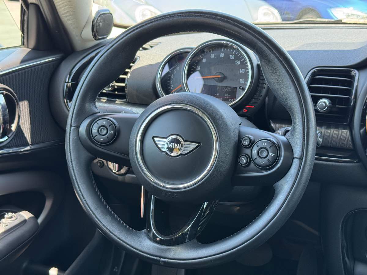 Used 2016 MINI Cooper Clubman FWD image 20