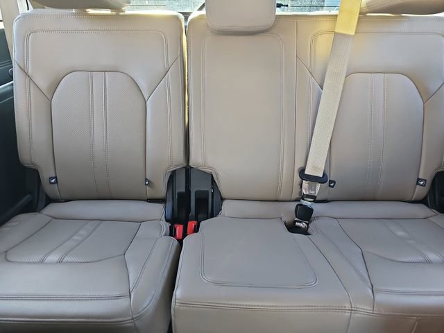 Used 2024 Ford Expedition Max Limited image 14