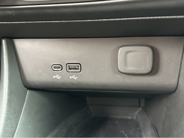 Used 2024 Buick Encore GX Preferred FWD image 26