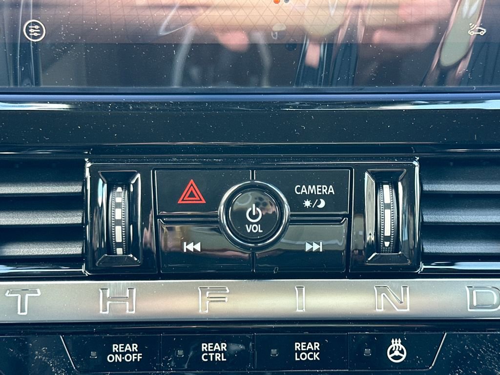 New 2026 Nissan Pathfinder SL AWD/4WD image 23