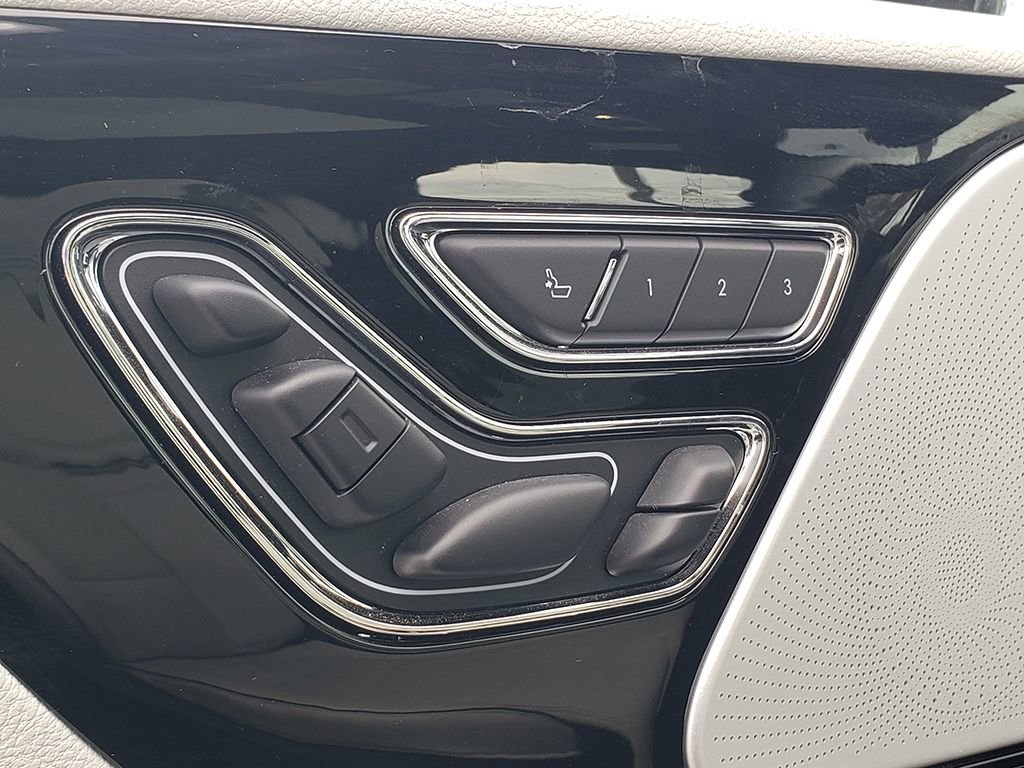 Used 2025 Lincoln Aviator Black Label AWD/4WD image 21