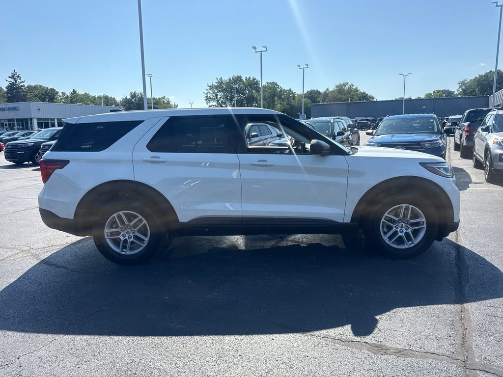 Used 2026 Ford Explorer Active RWD image 6