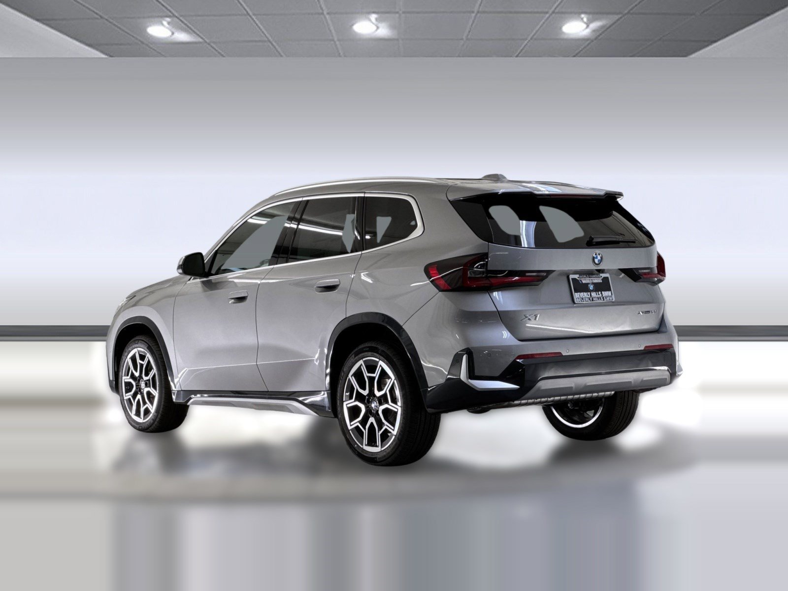 New 2026 BMW X1 xDrive28i w/ Convenience Package AWD/4WD image 3