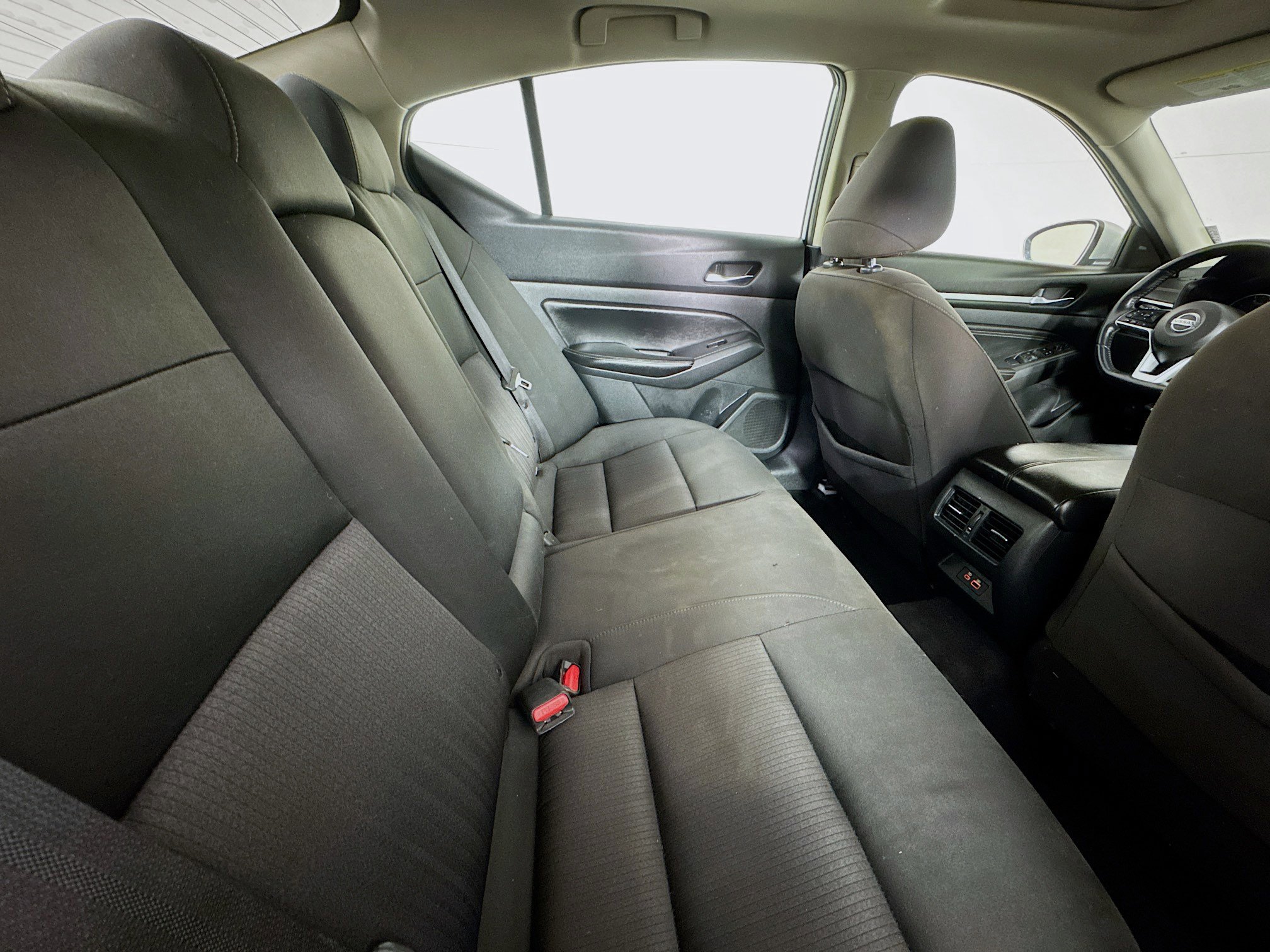 Used 2019 Nissan Altima 2.5 SV image 26