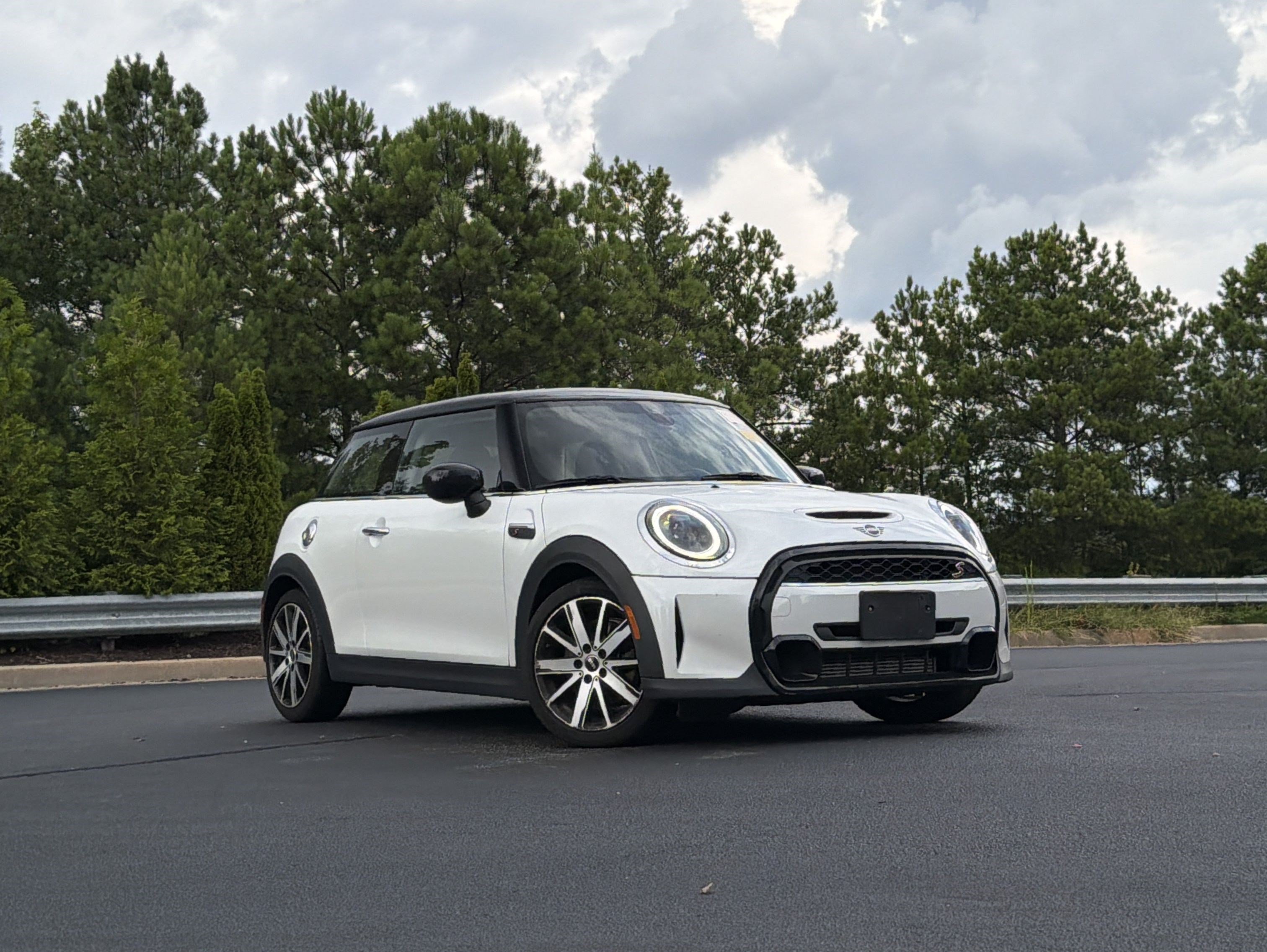 Used 2024 MINI Cooper S FWD image 2