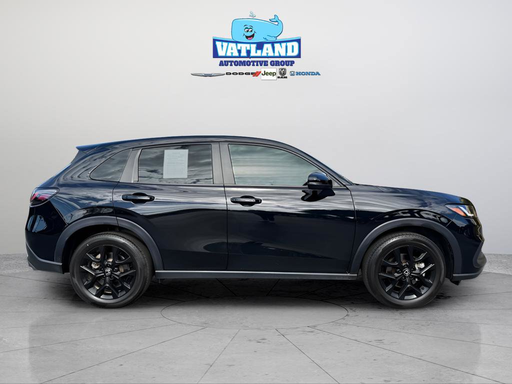 Certified 2025 Honda HR-V Sport image 6