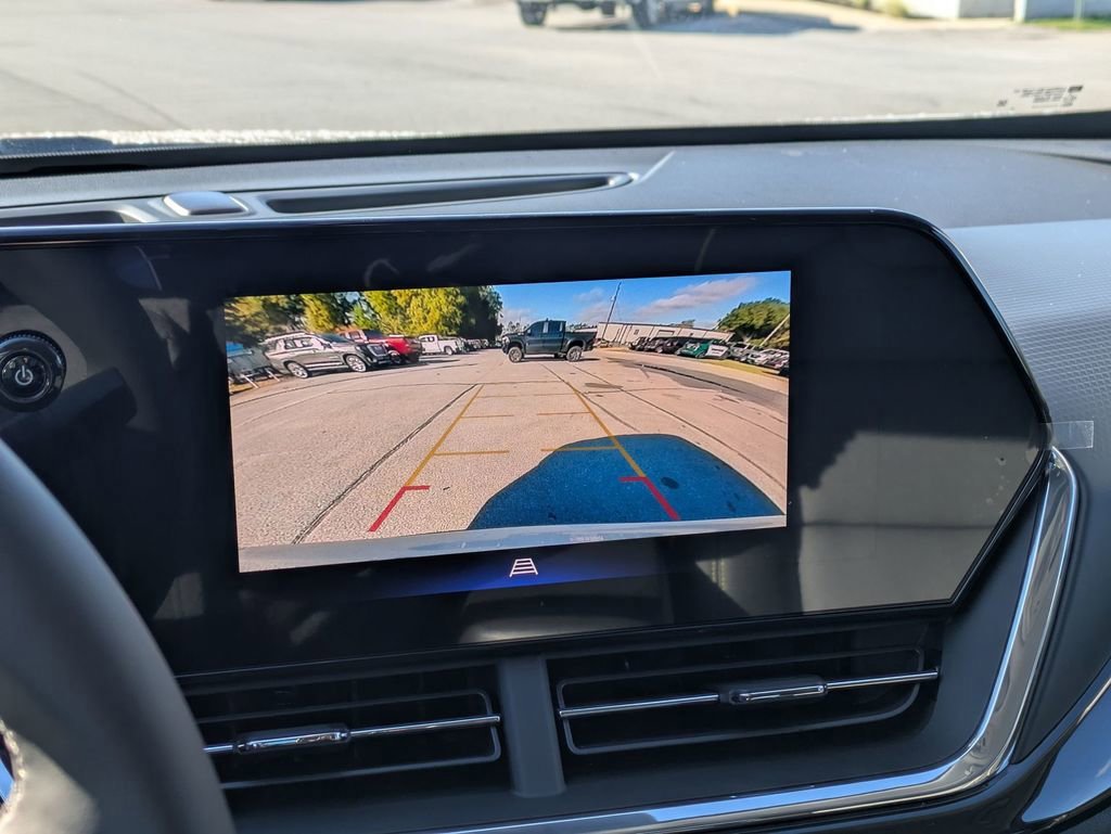 New 2026 Chevrolet Trax ACTIV w/ Driver Confidence Package FWD image 23