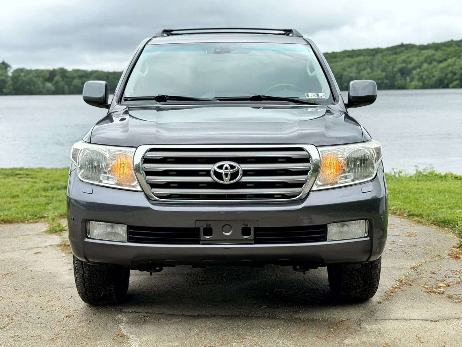 Used 2011 Toyota Land Cruiser w/ Upgrade Pkg AWD/4WD image 6