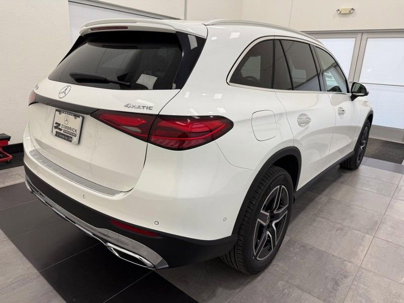 New 2026 Mercedes-Benz GLC 300 4MATIC image 2