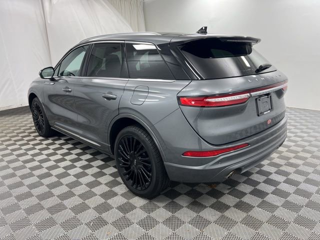 Used 2021 Lincoln Corsair Reserve image 9