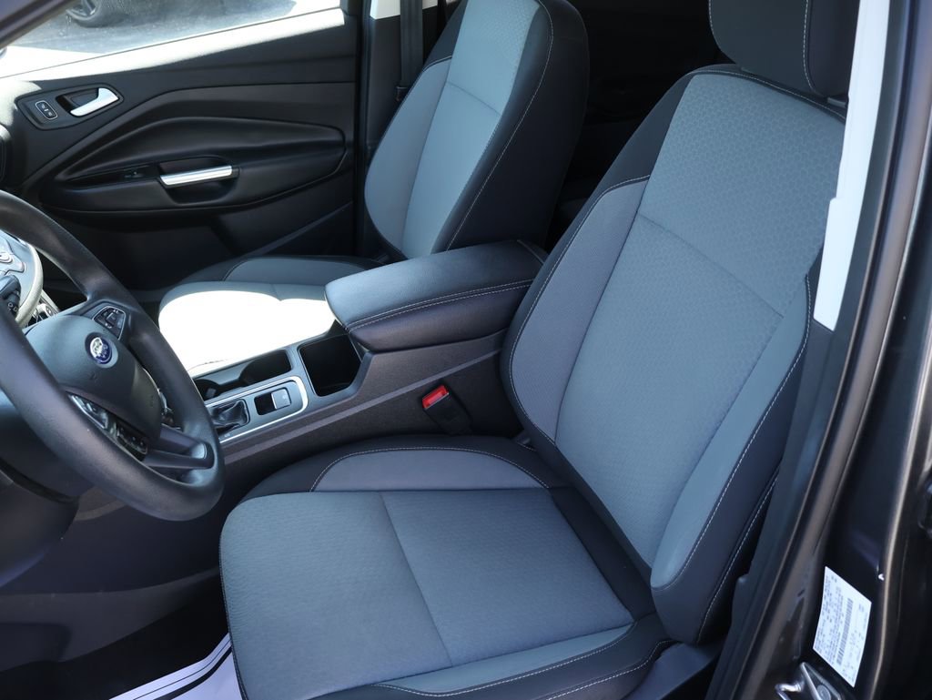 Used 2018 Ford Escape SE FWD image 20