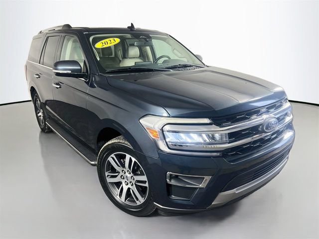 Used 2023 Ford Expedition Limited RWD image 2