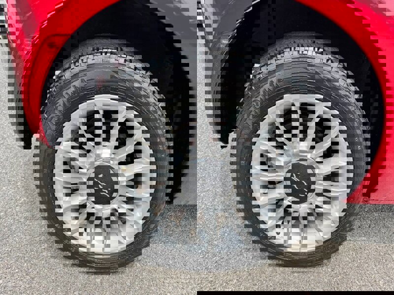 Used 2013 FIAT 500 Lounge image 12