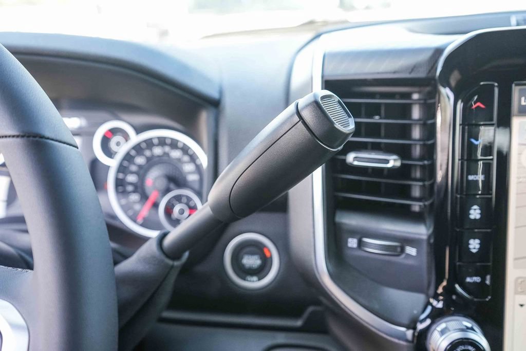 New 2026 RAM 2500 Big Horn AWD/4WD image 20
