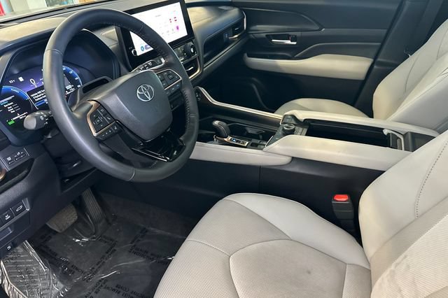 Certified 2026 Toyota Grand Highlander AWD Hybrid image 12