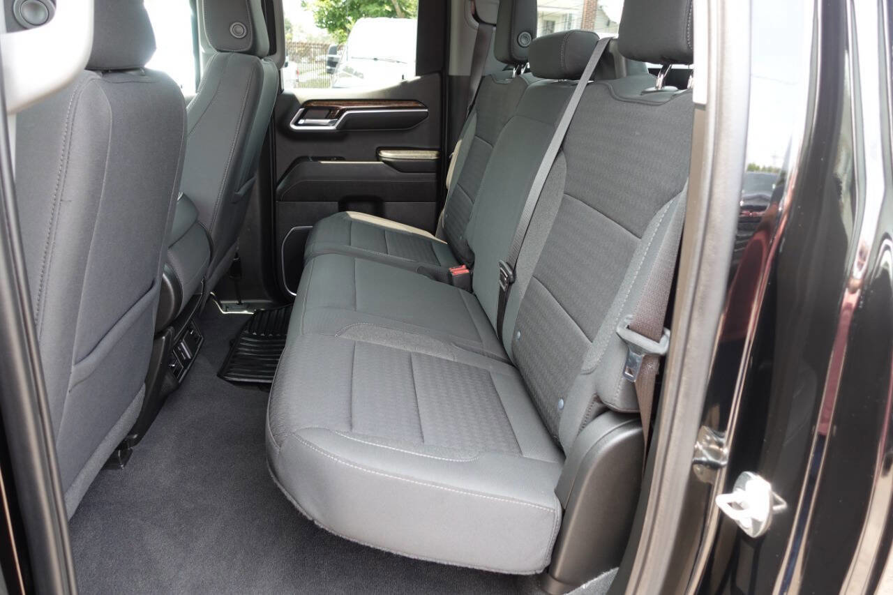 Used 2023 GMC Sierra 1500 Elevation image 23