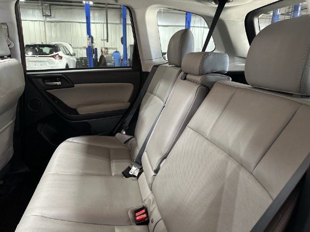 Used 2017 Subaru Forester 2.5i Limited AWD/4WD image 31