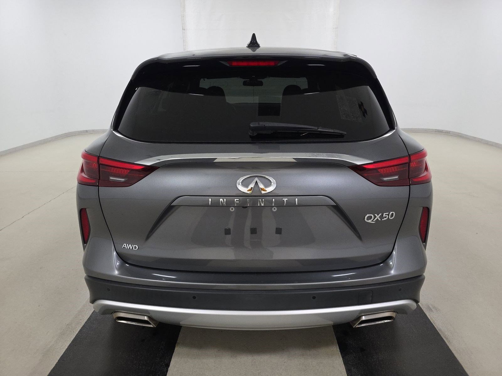 Used 2021 INFINITI QX50 Pure AWD/4WD image 7