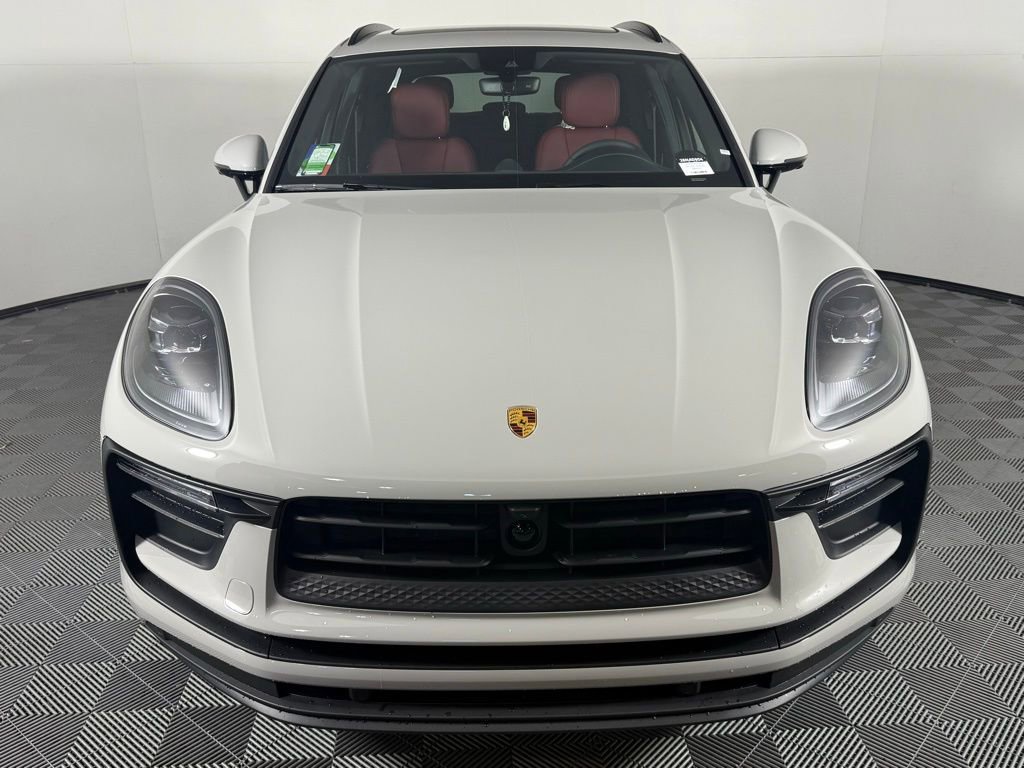 New 2026 Porsche Macan image 10