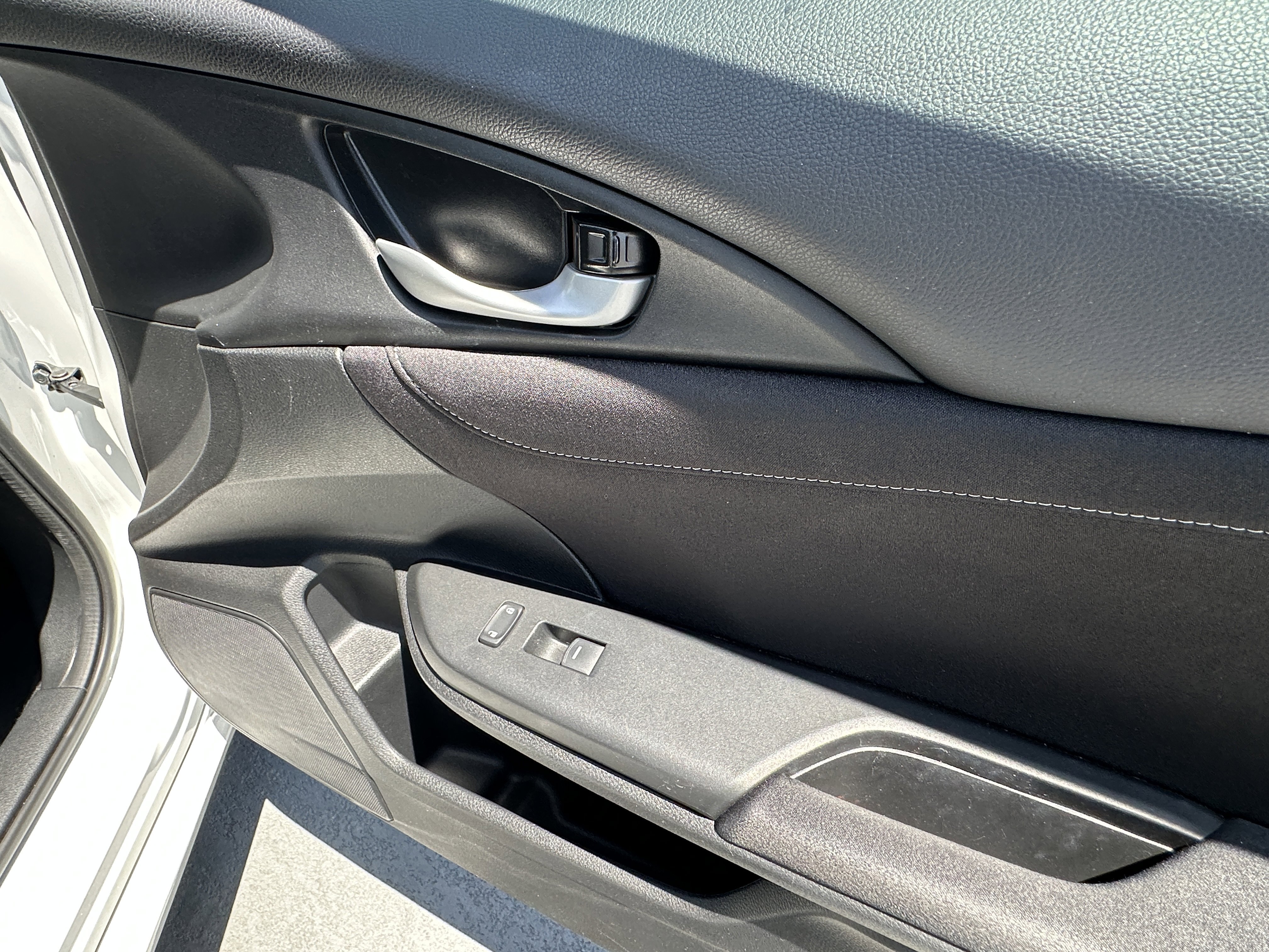 Used 2022 Honda Insight EX image 18