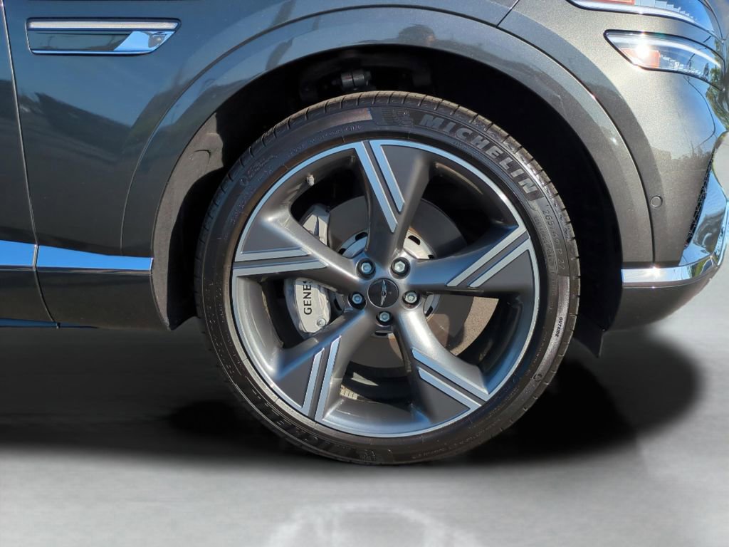 Certified 2025 Genesis GV80 3.5T Prestige image 30