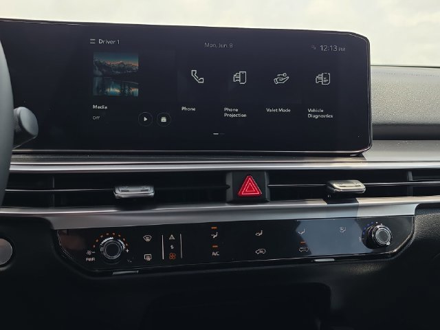 New 2026 Kia Sorento LX FWD image 10
