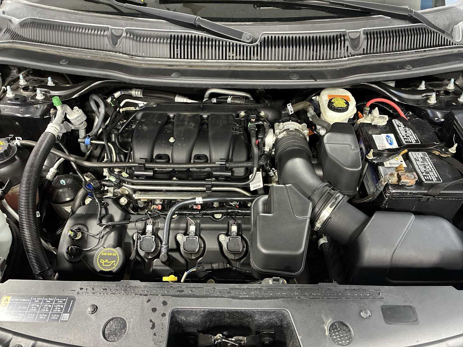 Used 2019 Ford Explorer XLT w/ Equipment Group 201A image 17