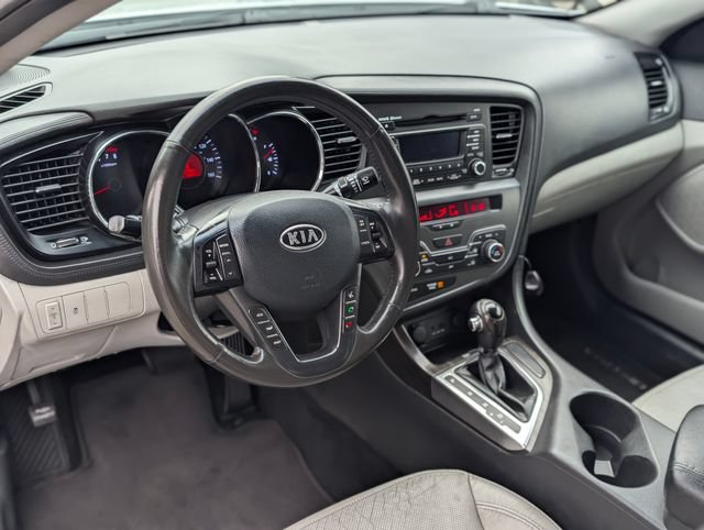 Used 2012 Kia Optima EX FWD image 19