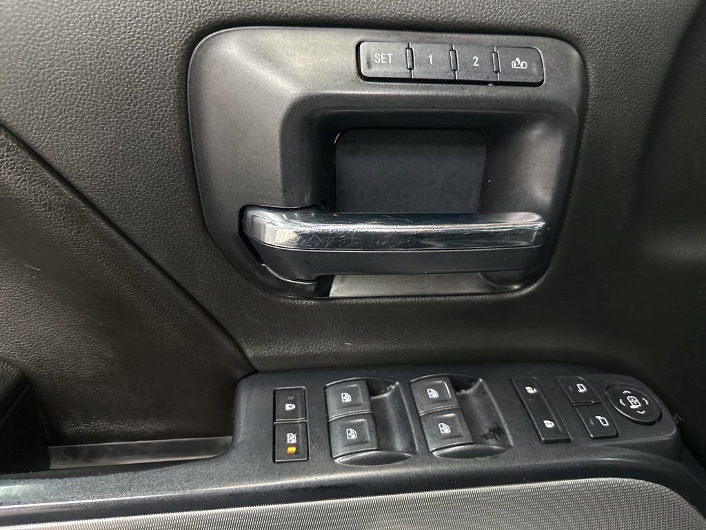 Used 2015 Chevrolet Silverado 2500 LTZ AWD/4WD image 20