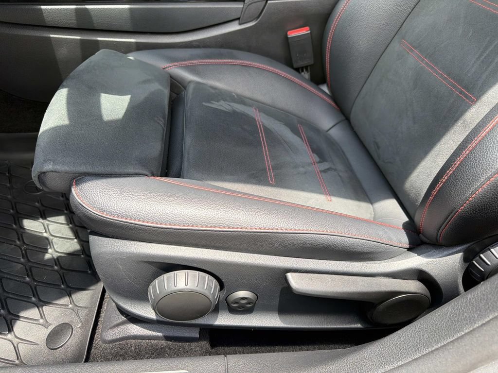 Used 2022 Mercedes-Benz A 220 image 17