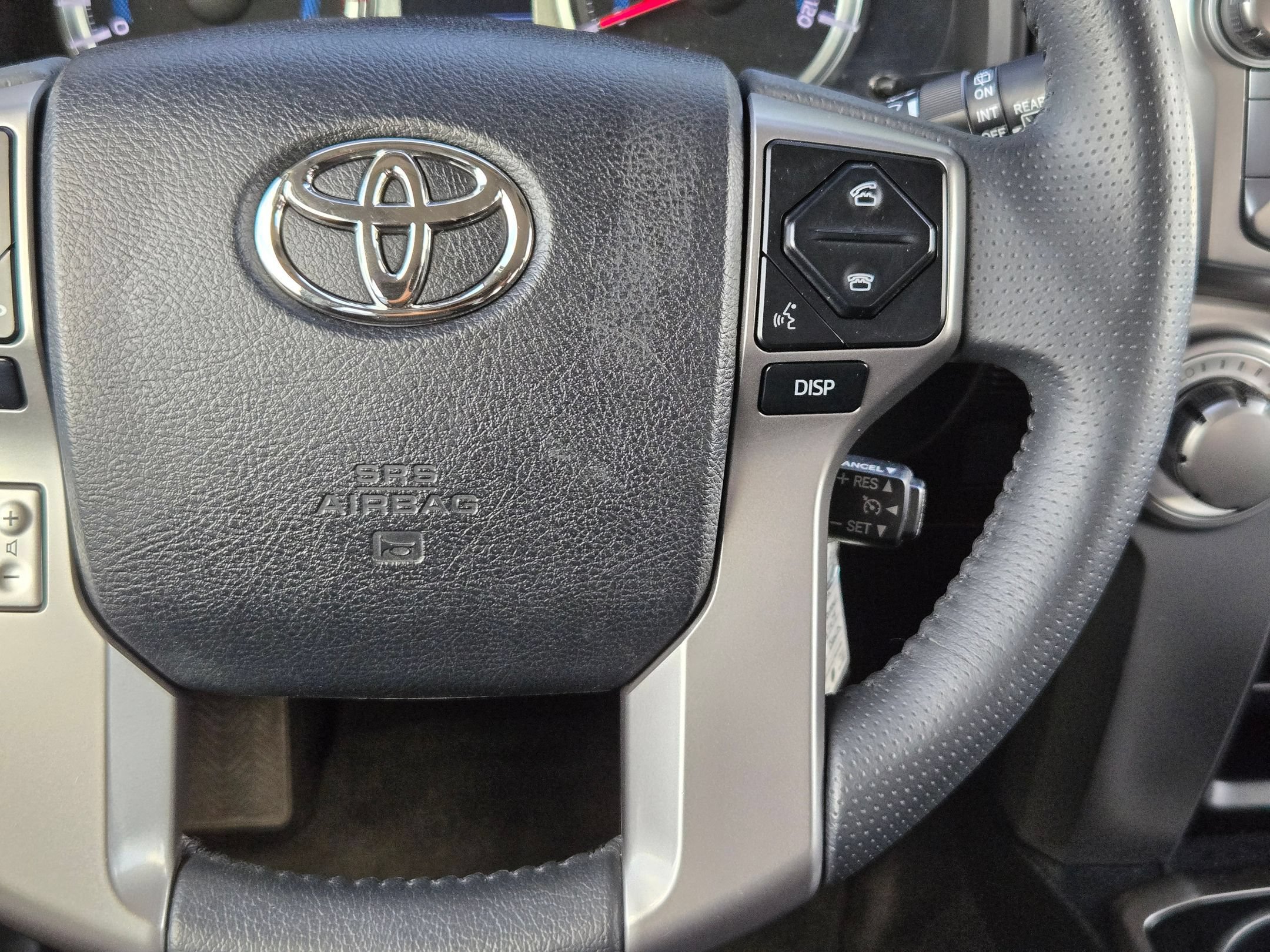 Used 2019 Toyota 4Runner SR5 AWD/4WD image 23