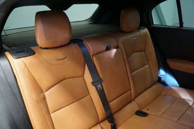 Used 2022 Cadillac XT4 Premium Luxury w/ Enhanced Visibility Package image 19