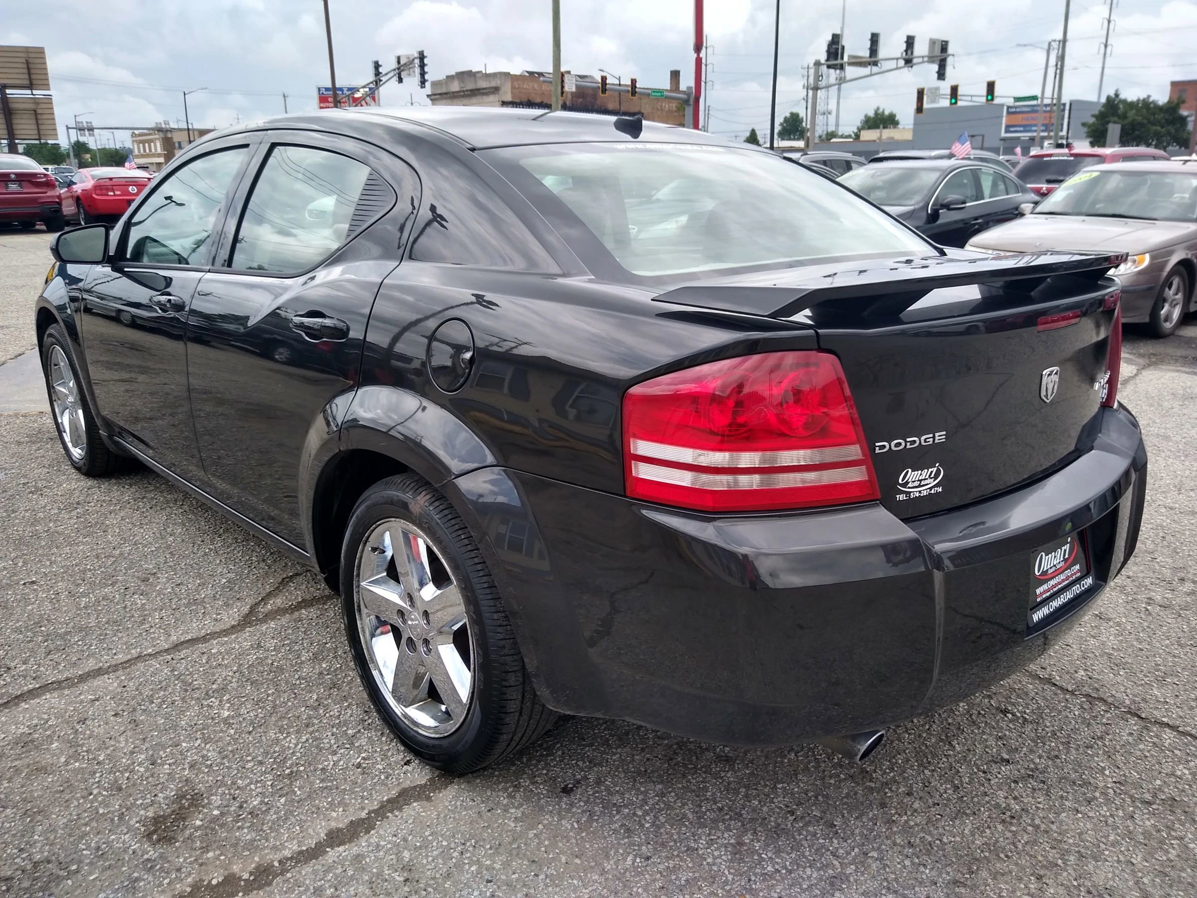 Used 2010 Dodge Avenger R/T w/ Navigation & Sound Group I image 8